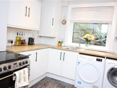 Breakfasting Kitchen